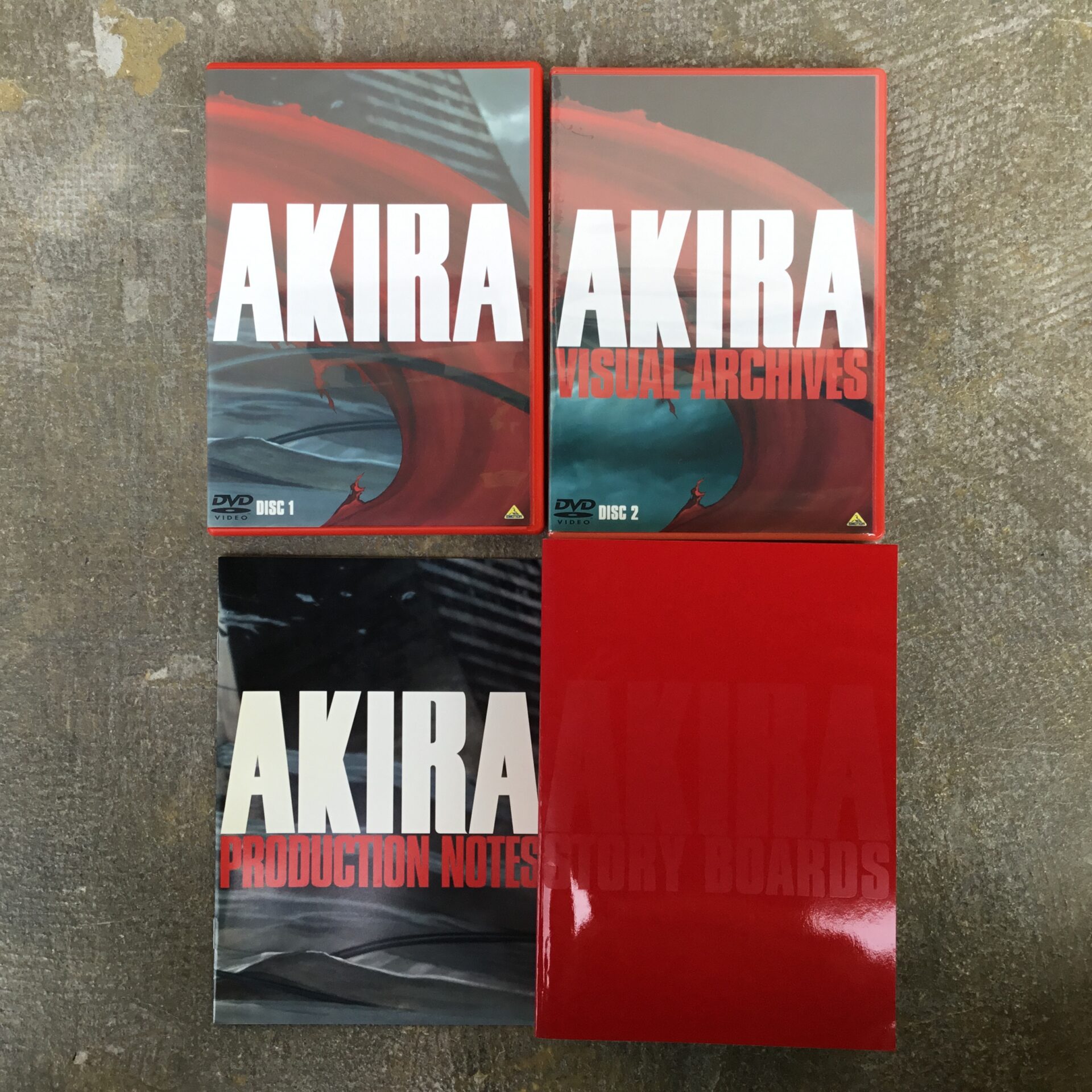 新入荷情報】「AKIRA」のスペシャルエディションDVDが入荷しました。