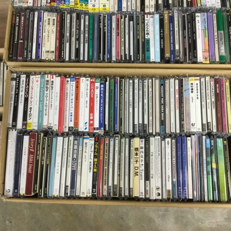 『Re:シティポップ』と題した特集を110円CDコーナー横で展開しました。