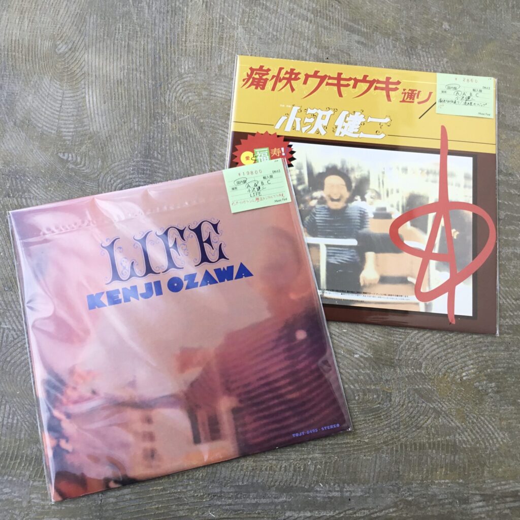 小沢健二の人気作レコードが入荷しました。