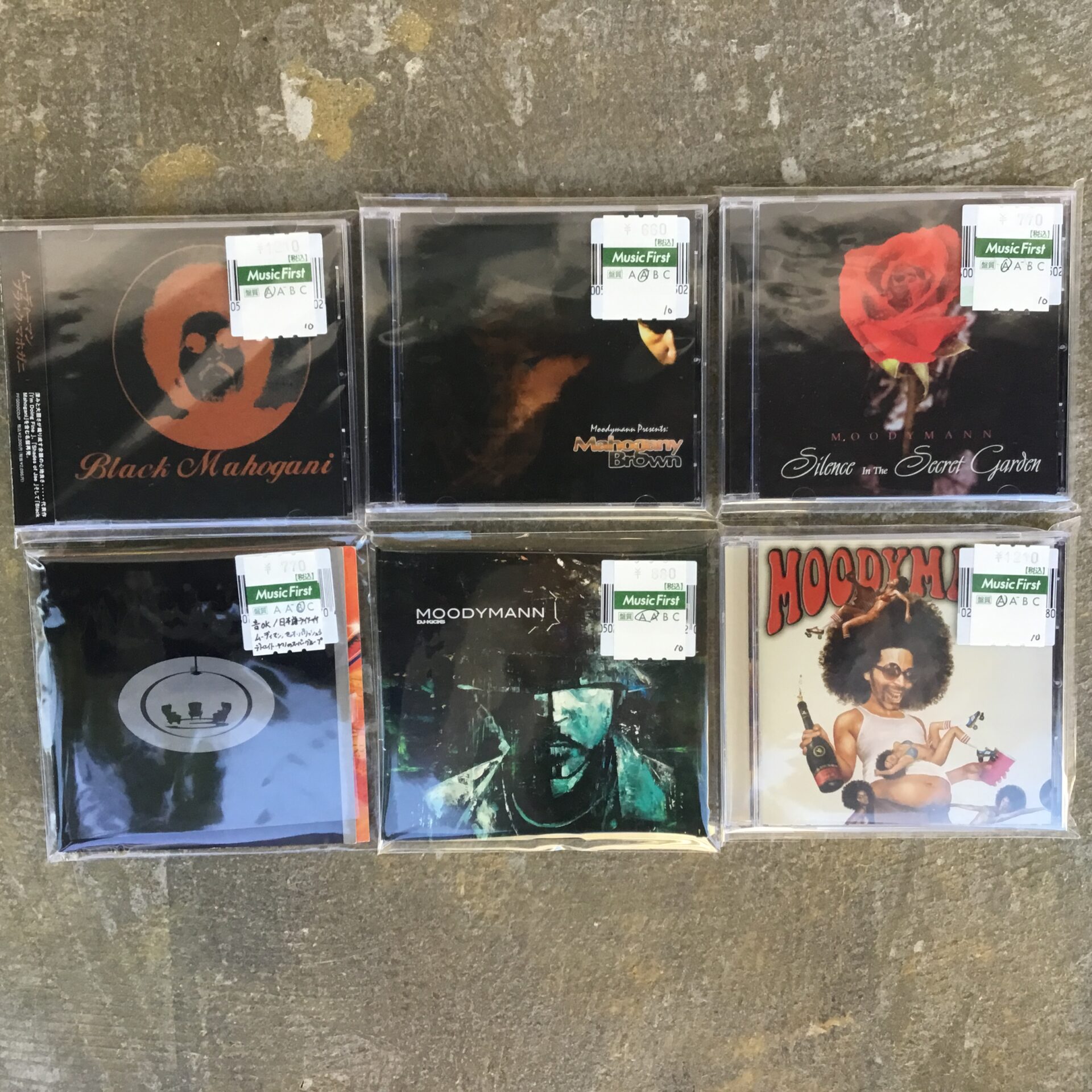 デトロイトの鬼才、ムーディーマン関連のCDが6枚入荷しました。