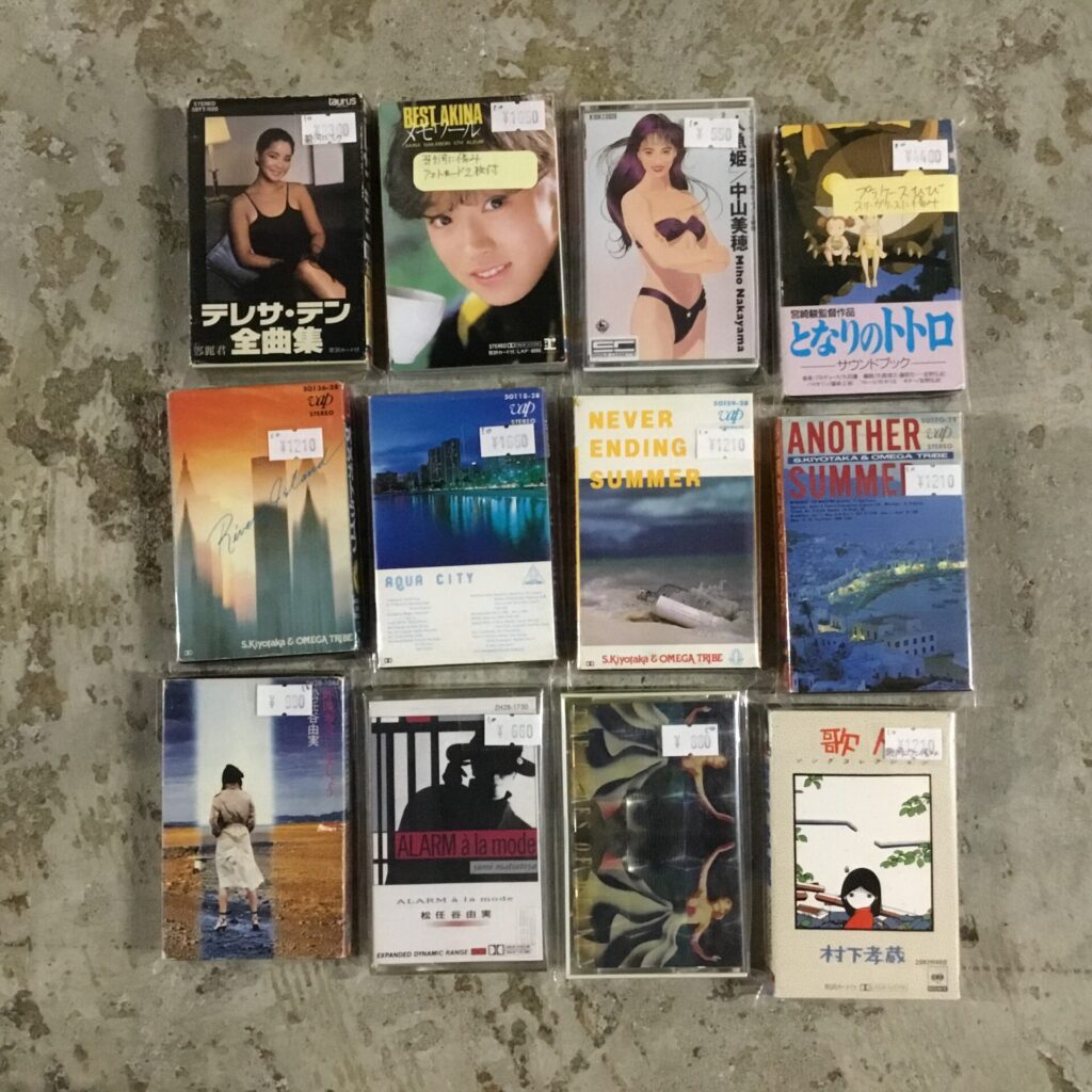 ジャンル問わず様々なカセットが70本以上入荷しました。