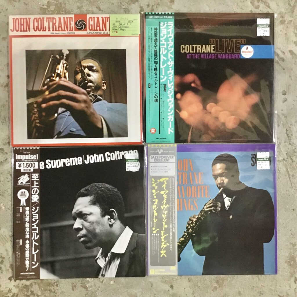 ジョン・コルトレーンのLPレコードが4枚入荷しました。