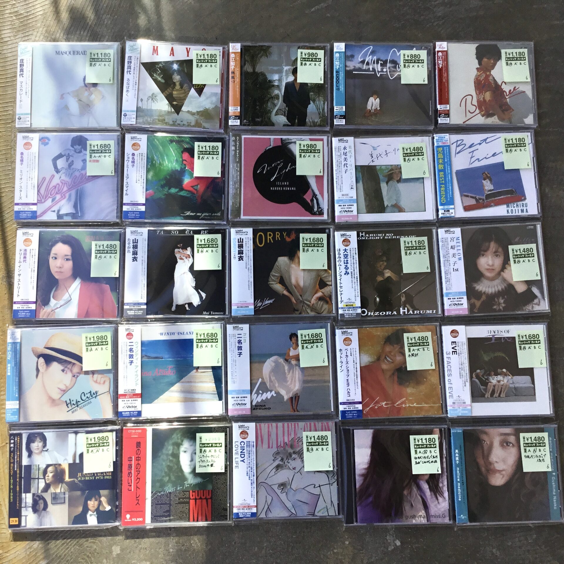 新入荷情報】 女性ボーカルのライトメロウ作のCDがふたつかみ入荷しま