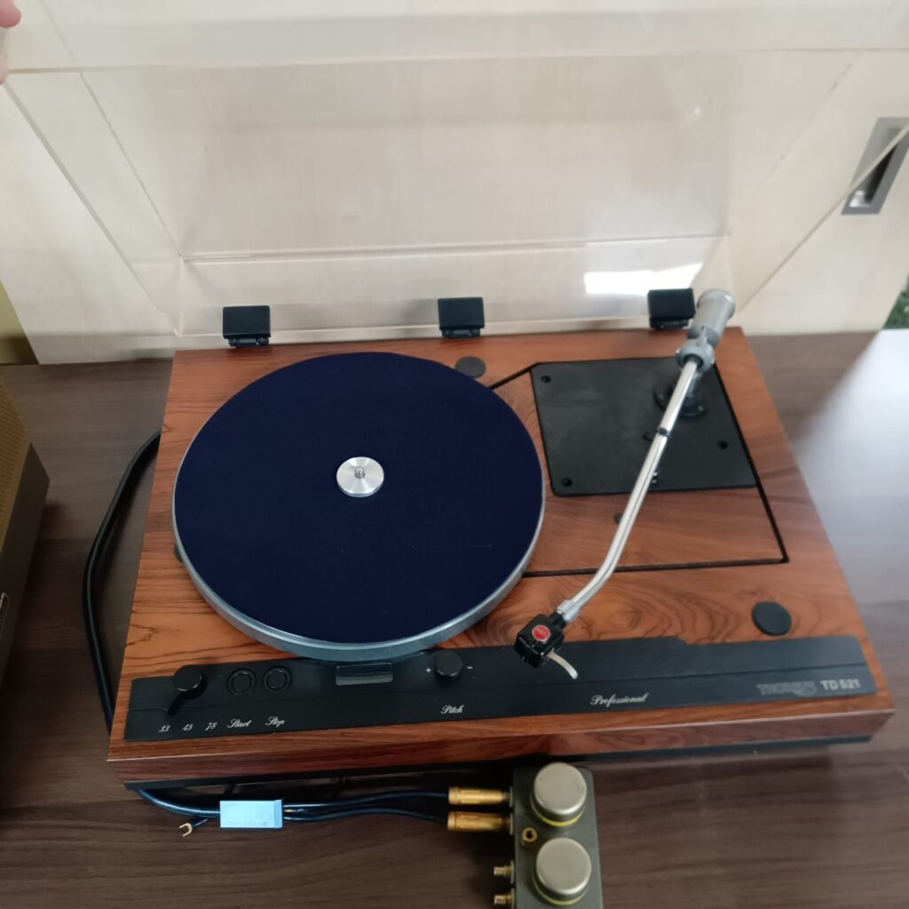 【オーディオ】THORENS TD521/トーンアーム：ORTOFON RMA-309i/カートリッジ：ORTOFON：ステレオ用/説明書、マッチングトランス付