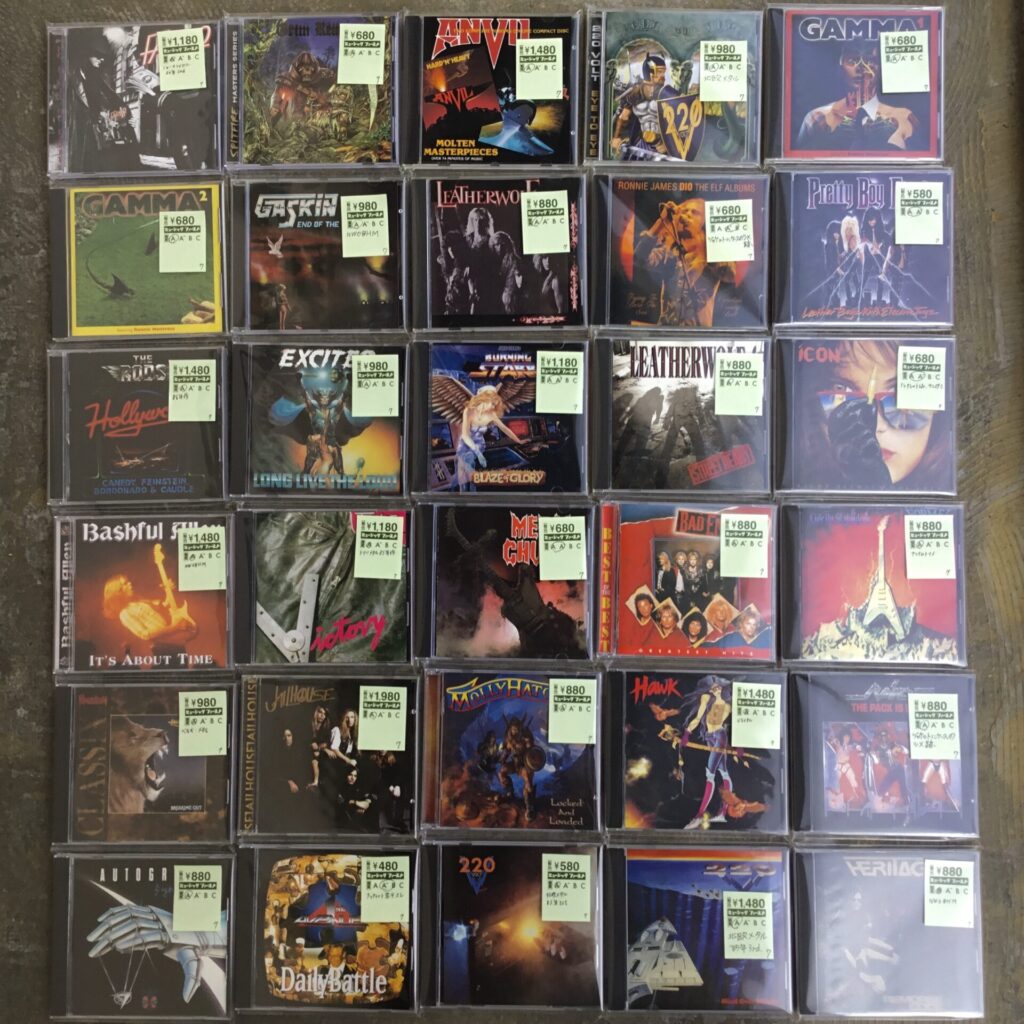【特集コーナー新入荷】 特集コーナーに本日追加したCDたちです。