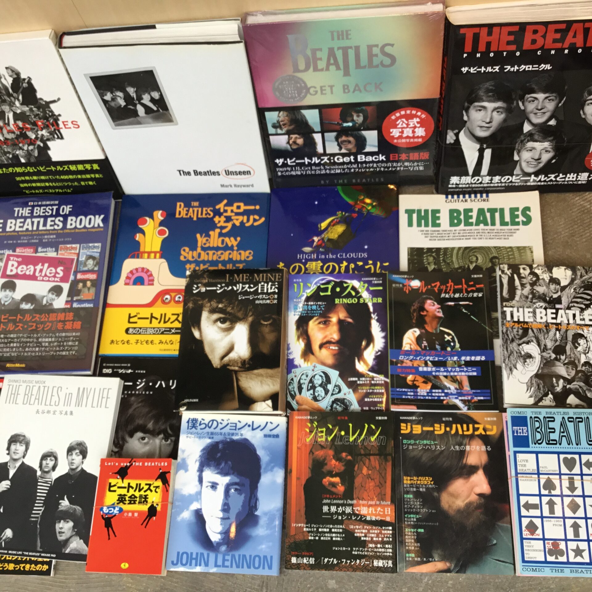 【新入荷情報】 ビートルズの関連書籍がまとまって入荷しました。