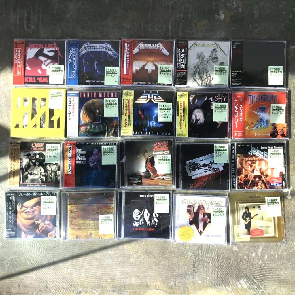 【特集コーナー新入荷】 特集コーナーに本日追加したCDたちです。
