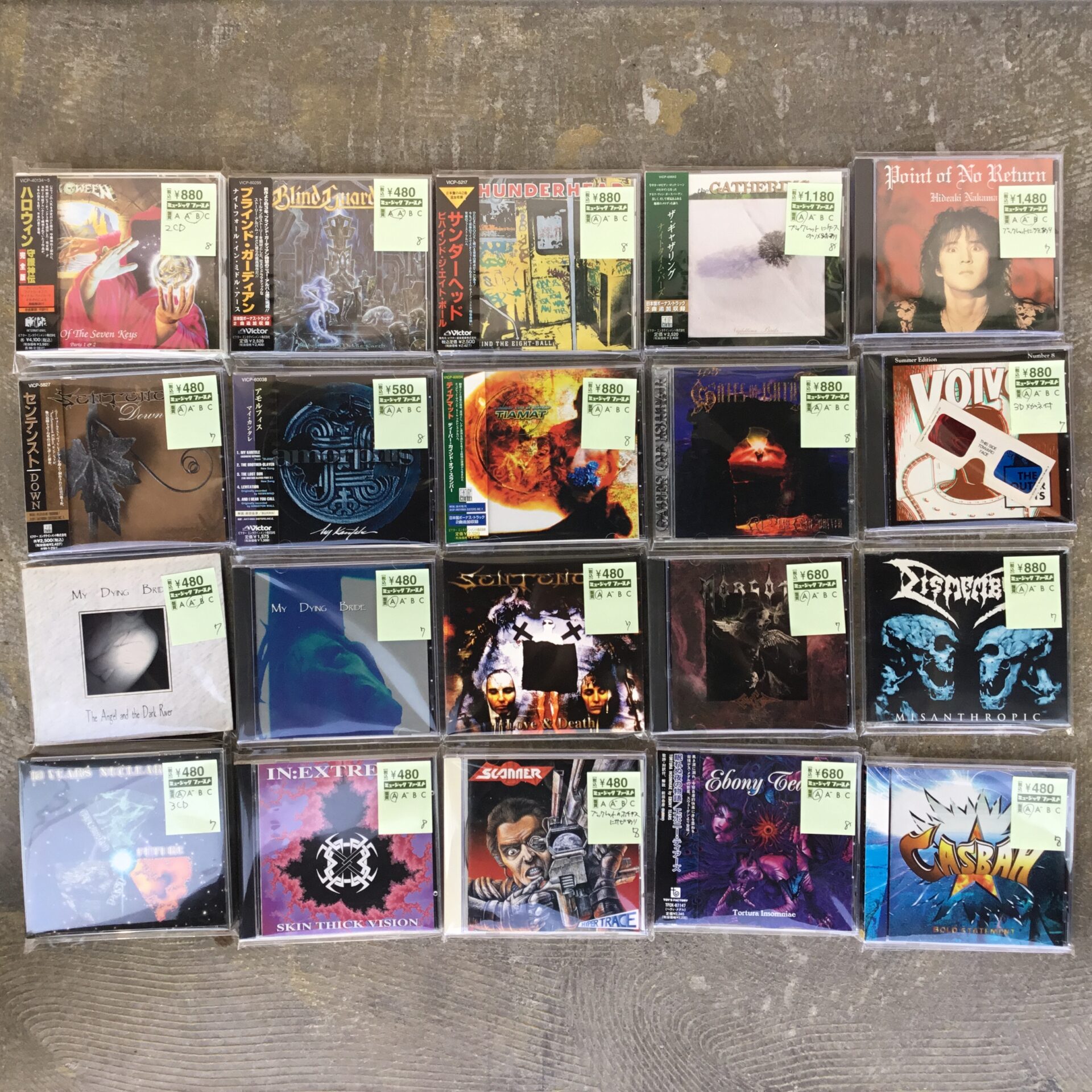 【特集コーナー新入荷】 HR/HMのCDを20枚新規追加しました。