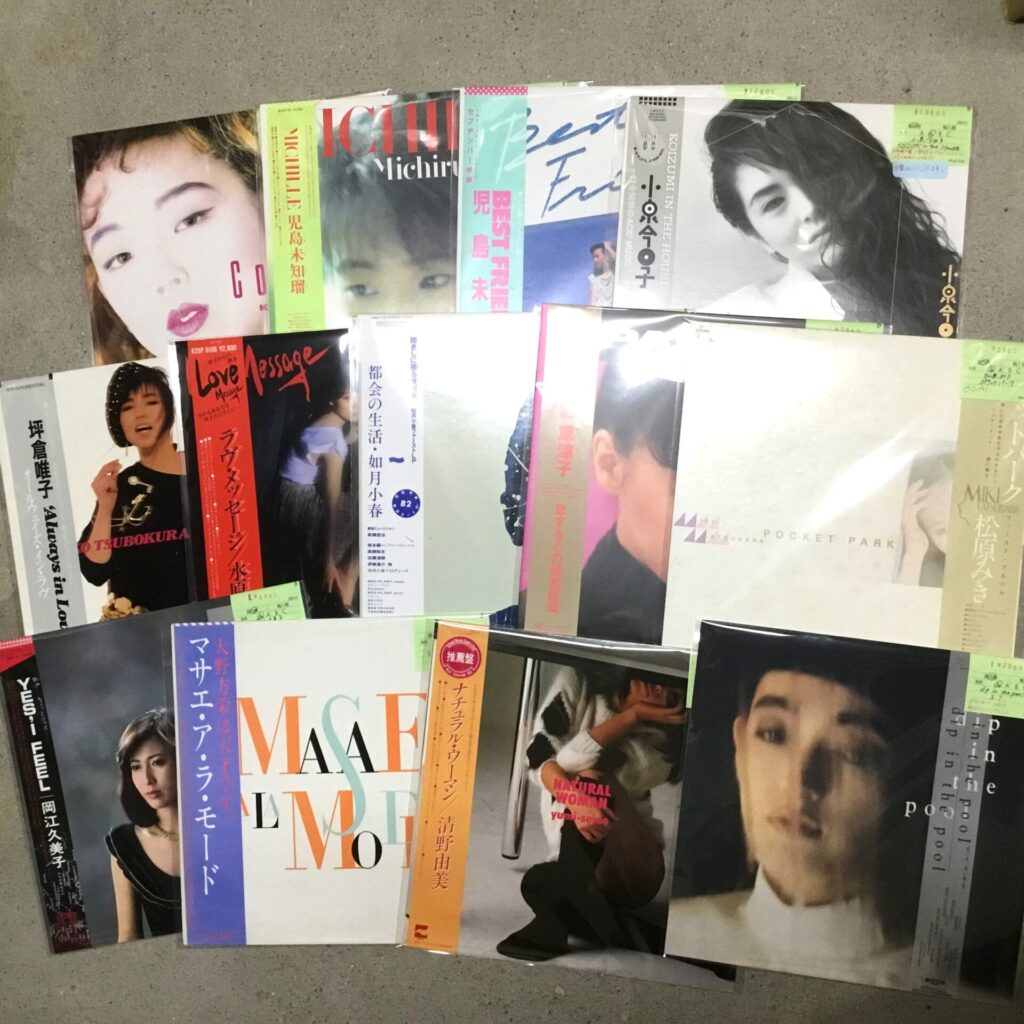【新入荷情報】 女性アーティスト・オンリーで和モノLPが100枚以上入荷しました。
