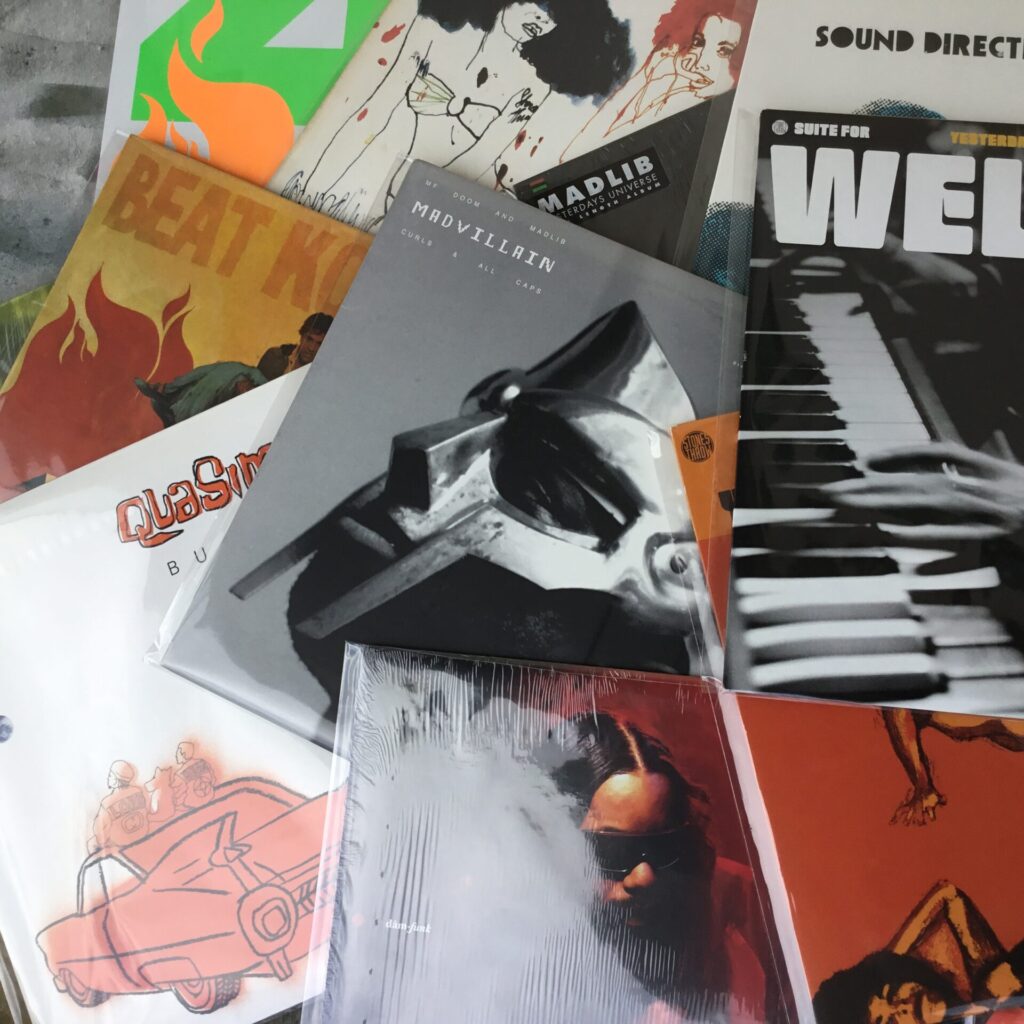 【新入荷情報】 Stones Throwレーベルのレコードがふたつかみ入荷しました。