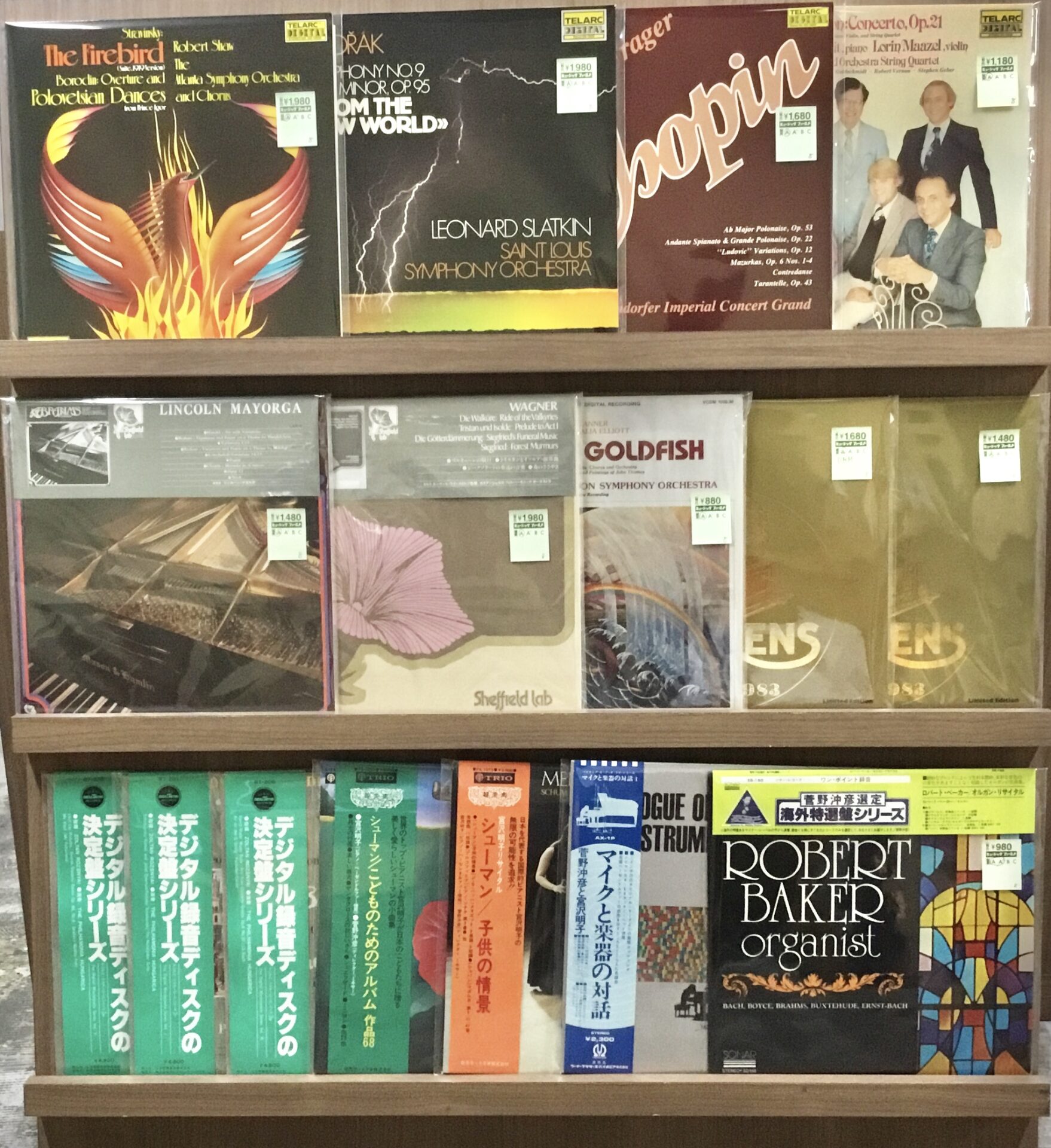 【新入荷情報】  TELARC や Sheffield lab やデジタル録音盤など オーディオ・ファン人気のクラシックＬＰがひとつかみ追加しました。