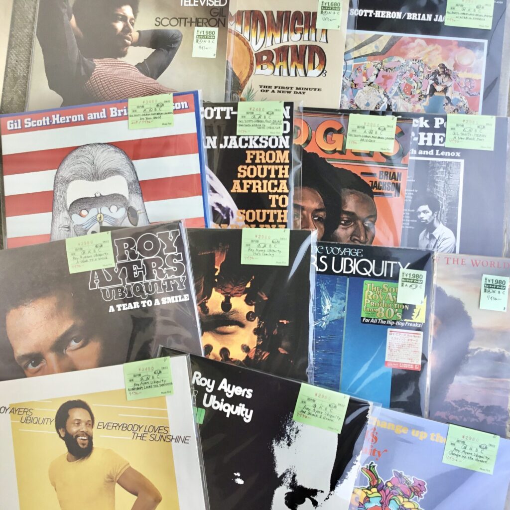 【新入荷情報】  レア・グルーヴやジャズ・ファンク好きの偉大なレジェンドおふたり ギル・スコット・ヘロンとロイ・エアーズの再発盤LPがまとまって入荷しました。その❷