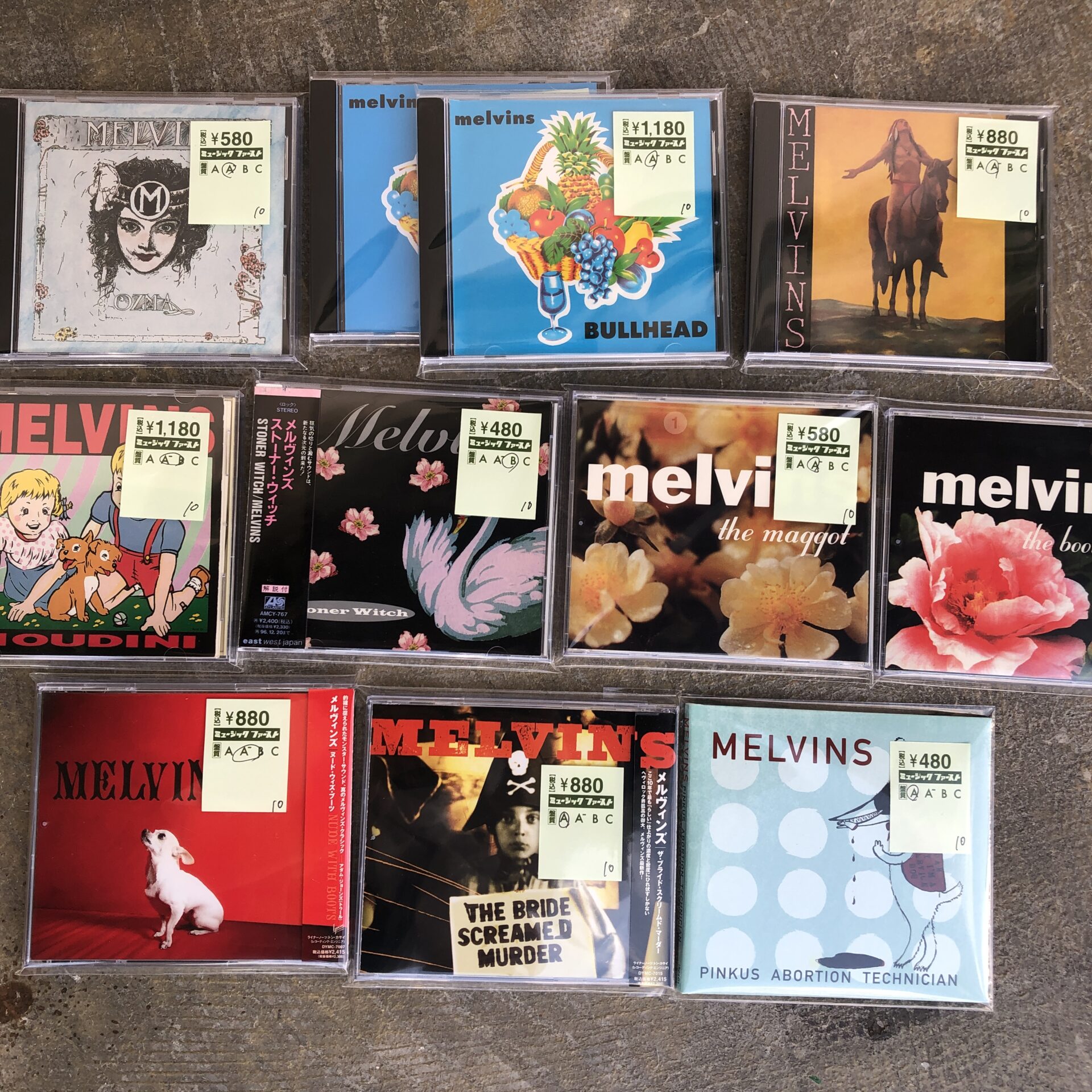 【新入荷情報】 Melvinsのアルバムがひとつかみ入荷しました。