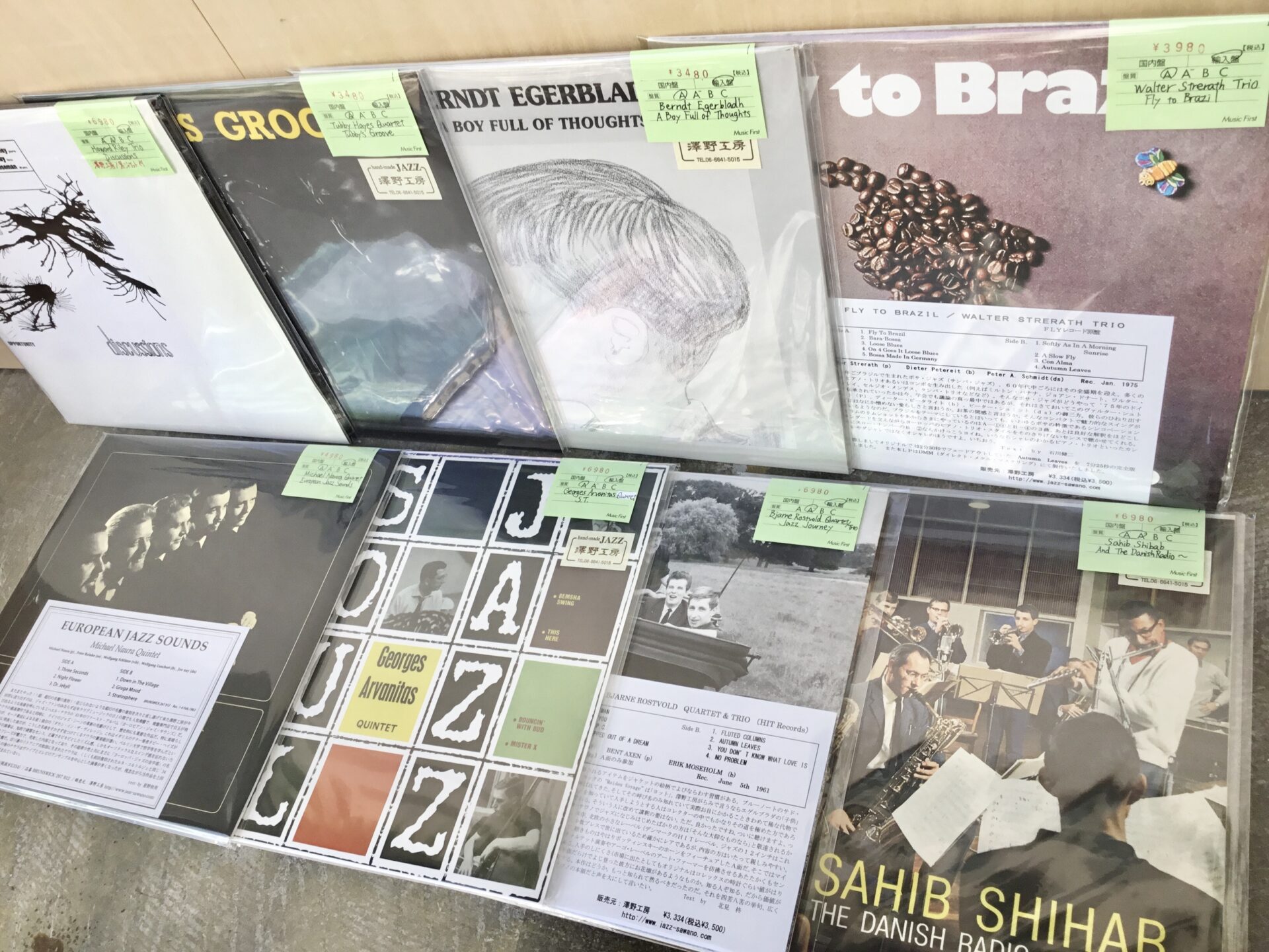 【新入荷情報】  澤野工房のレコードが20枚ほどまとまって入荷しましたので新入荷コーナーに補充しました。