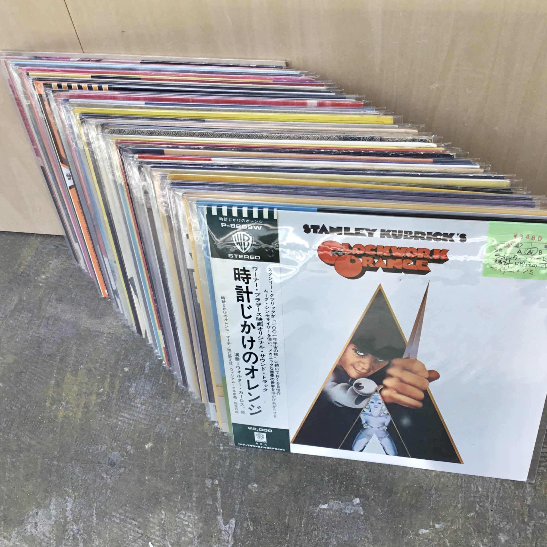 【特集コーナー新入荷】 映画サウンドトラックLP特集。特にテーマを決めず約50枚を追加しました。