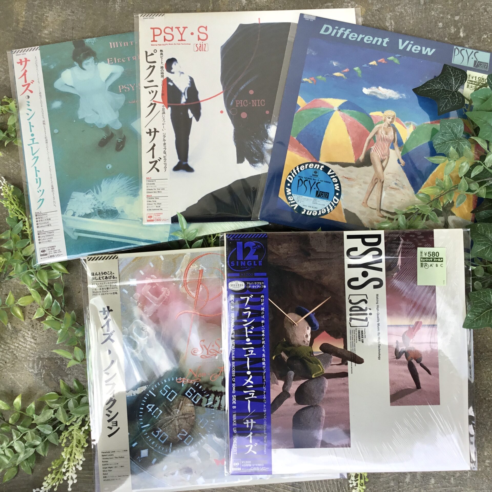 【新入荷情報】 PSY・S（サイズ）のレコードが5点入荷しました。