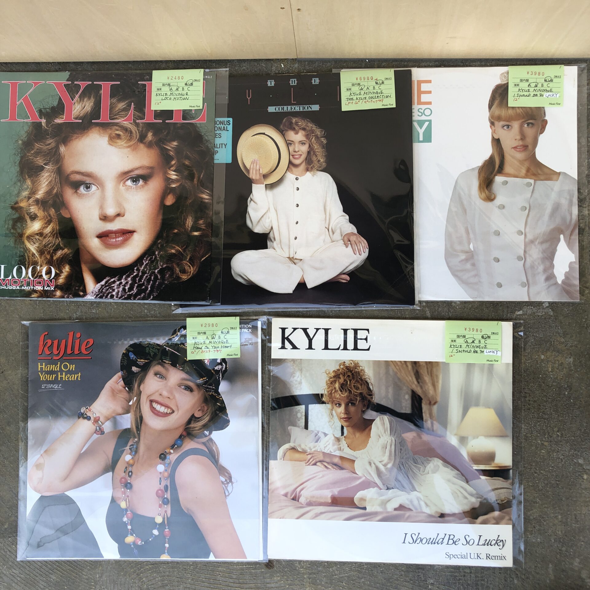 【新入荷情報】カイリー・ミノーグの12inch、LPがまとまって入荷しました！