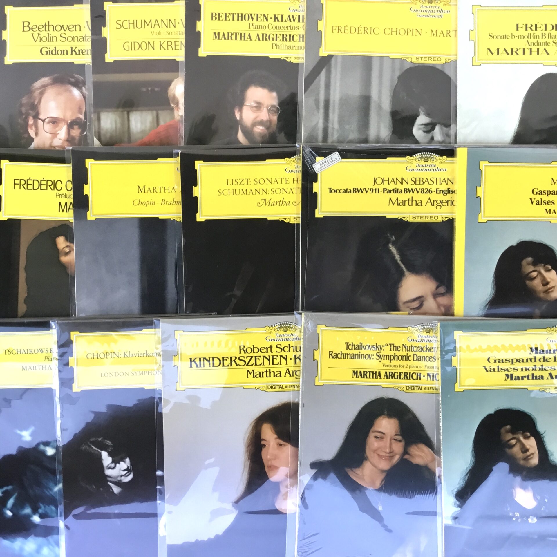 【新入荷情報】 マルタ・アルゲリッチのLPがふたつかみ入荷しました。