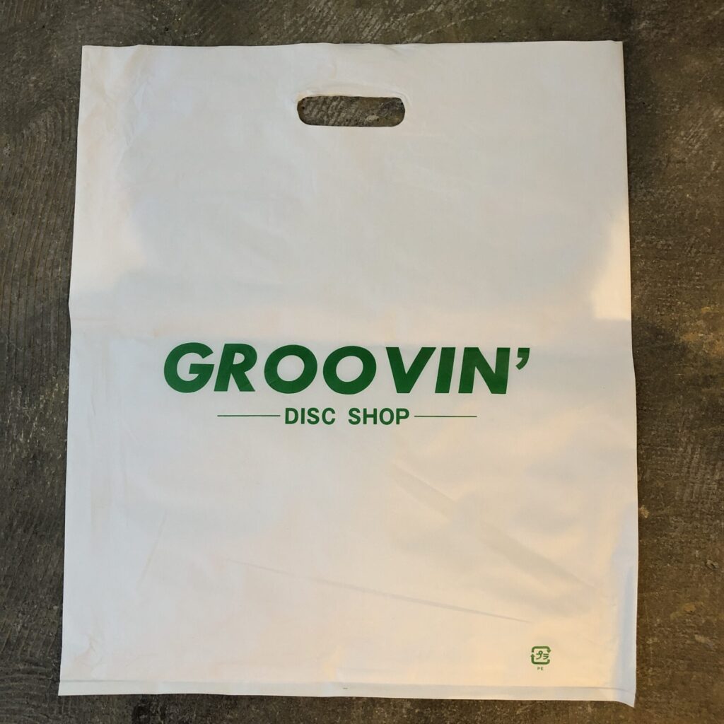 Groovin’(広島市) 広島を拠点とする中古レコード店 グルーヴィンのショッパー