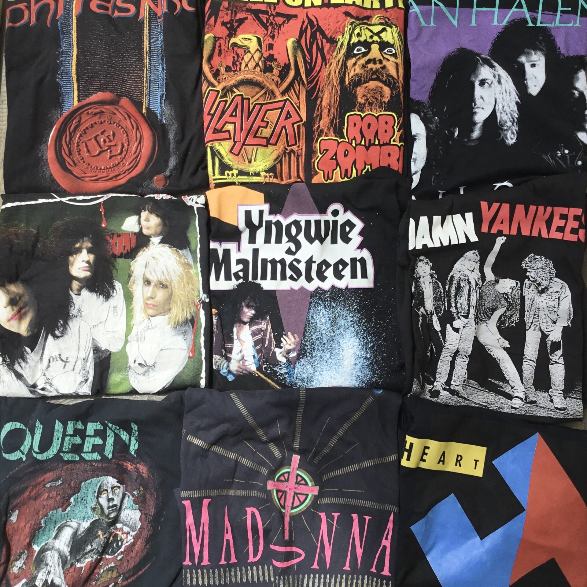 【新入荷情報】“ Tシャツ販売、また始めました。” 第1弾は「80年代洋楽 & HR/HM」を20着放出！