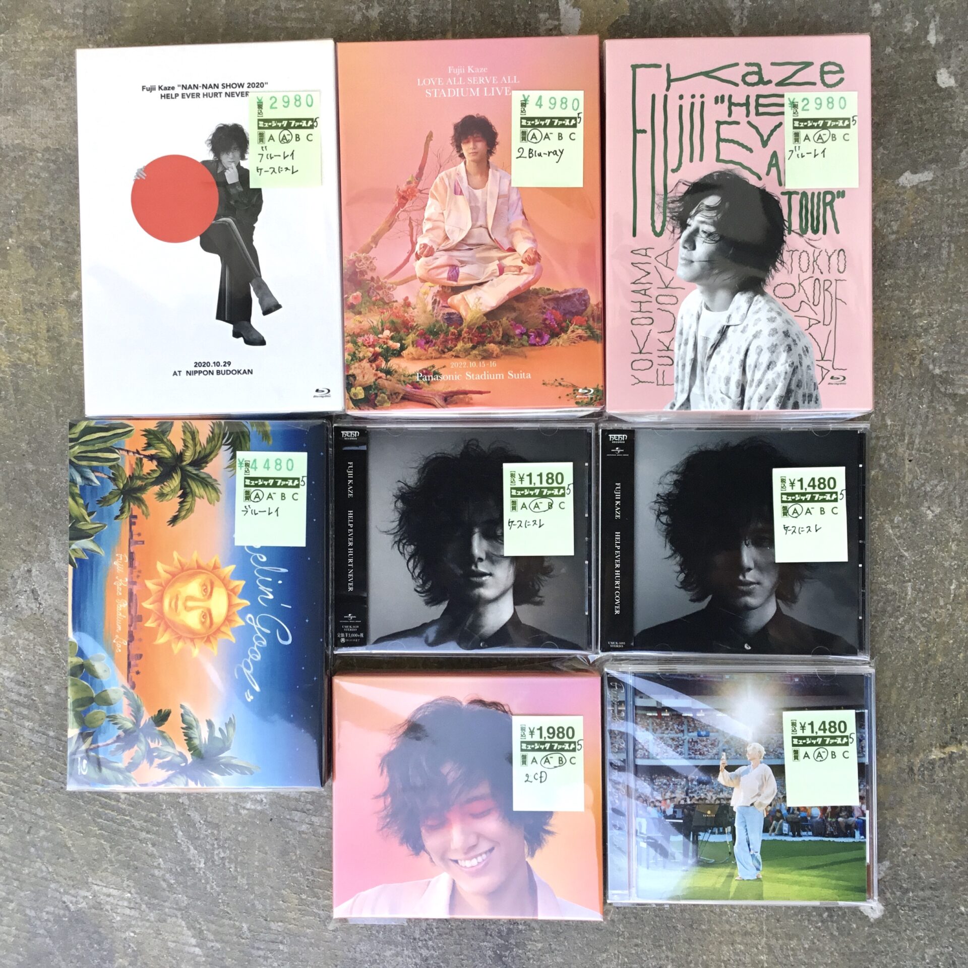 【新入荷情報】 藤井風のCDとBlu-rayが入荷しました。